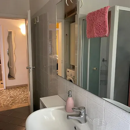 Apartment Bright Well-located *